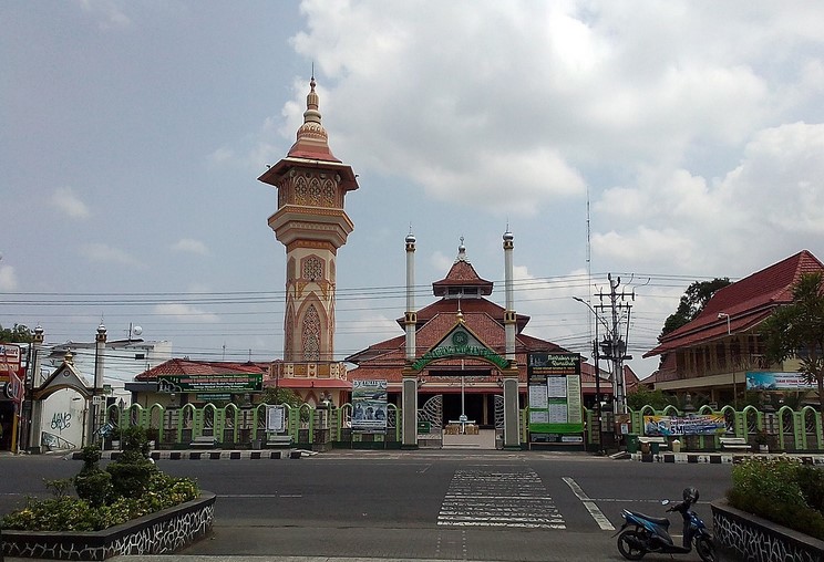 5 masjid terbaik di kota Tangerang terbukti